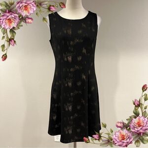 Elegant Black and Gold sleeveless scoop neck stretchy‎ mini Dress size medium